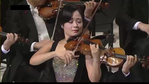 《光之子》真人音乐MV欣赏 美女小提琴家亲自上阵