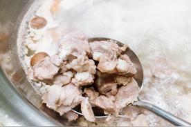 铁锅烀羊肉做法（铁锅羊肉图片大全）