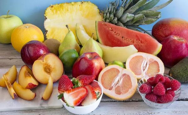吃什么水果排毒减肥呢?