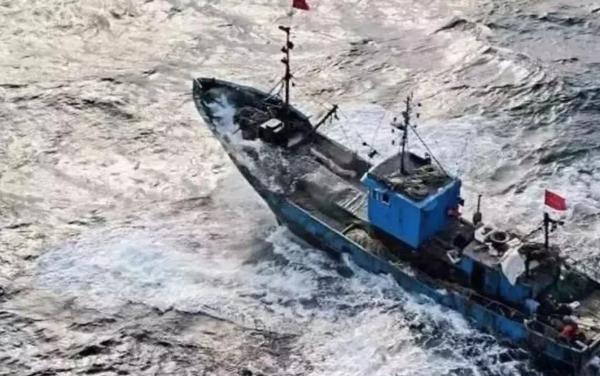 触目惊心：远洋渔船11船员杀死12名同伴 利益让人性丧失