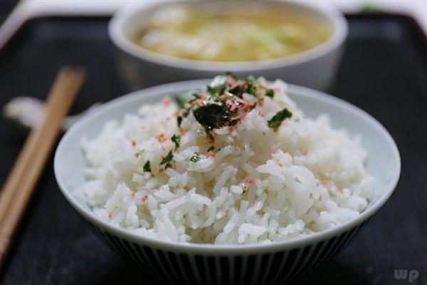 吃米饭馒头到底会胖吗