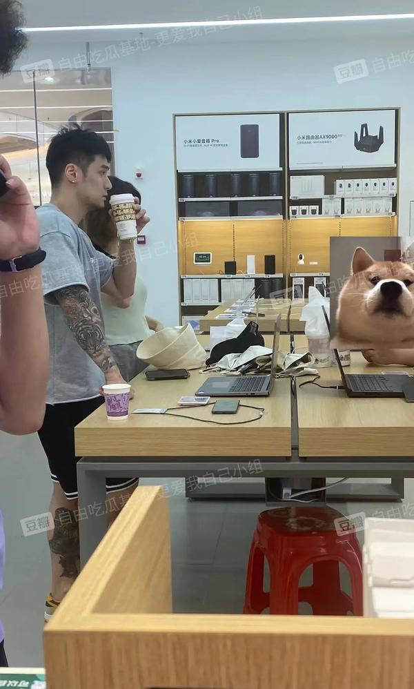 蒋劲夫现状2019图片(蒋劲夫现状2019图片高清)