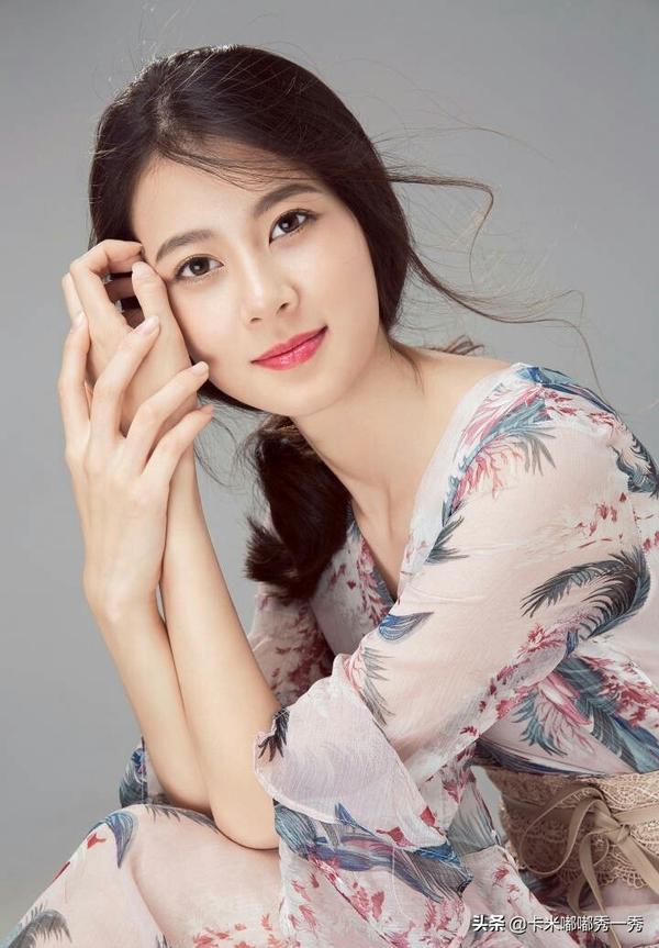 一夜新娘花溶名字（一夜新娘花溶真的名字）