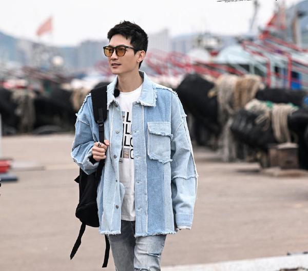 阿穆隆退出娱乐圈了吗（阿穆隆退出娱乐圈了吗知乎）