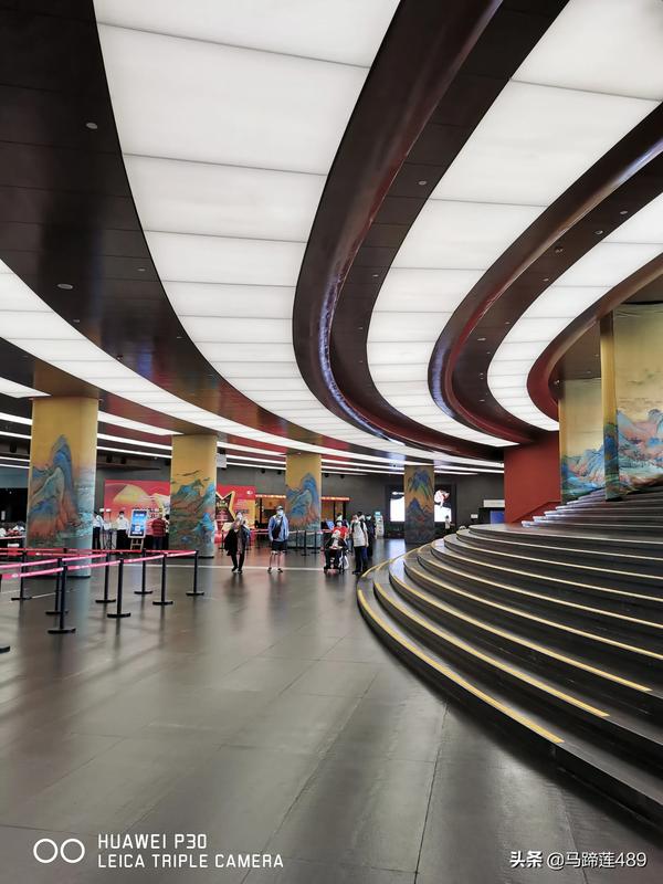 手机怎样拍剧场情景(手机怎样拍剧场情景照片)