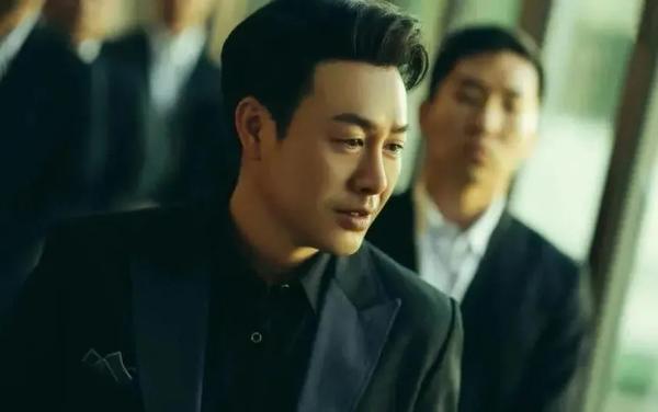 顶级的生活电视剧第一季加字幕（顶级的生活电视剧第一季加字幕免费观看）