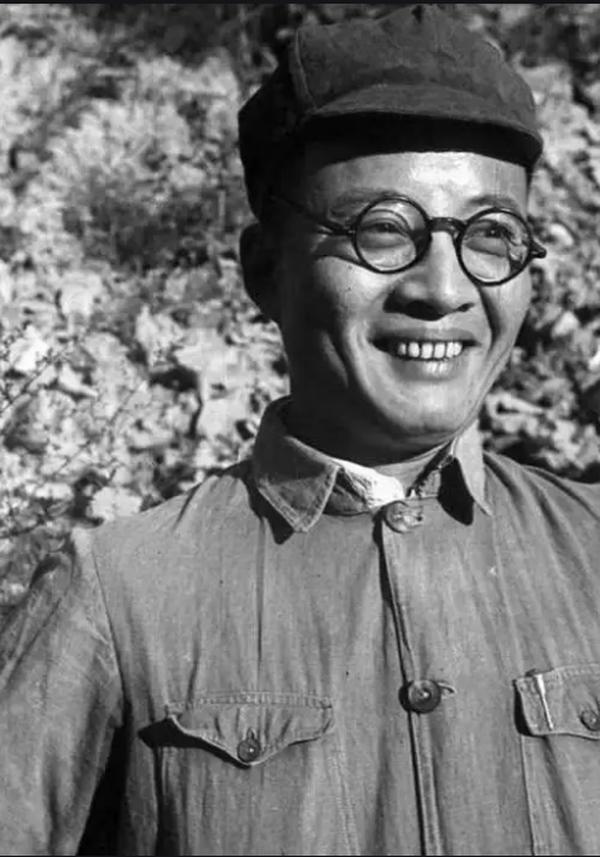 1983年属猪人2022年运势（1983年属猪人2022年运势及运程女）