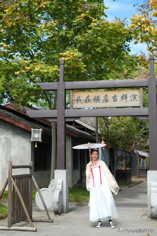 清明上河图中的女鬼(清明上河图中的女鬼是谁)