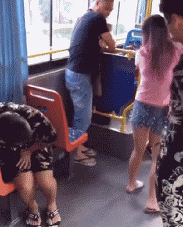 女孩子学什么防身(女孩子学什么防身术比较实用)