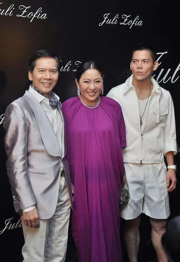 定闹钟还是订闹钟 哪个字（定闹钟的定字怎么写）