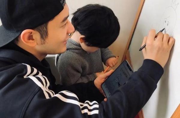 baby小海绵出生日期（baby生小海绵是哪一年）