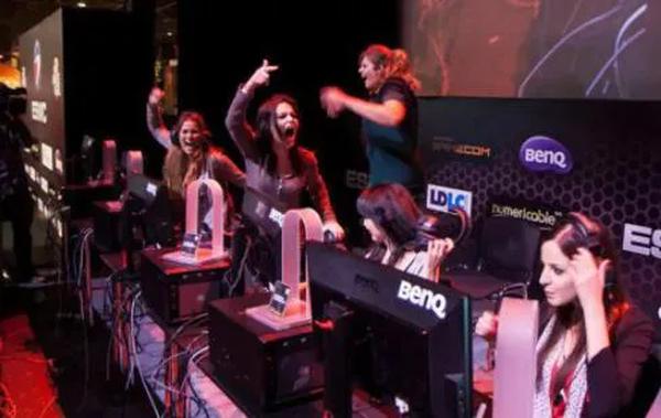 小游戏中心(小米游戏中心)