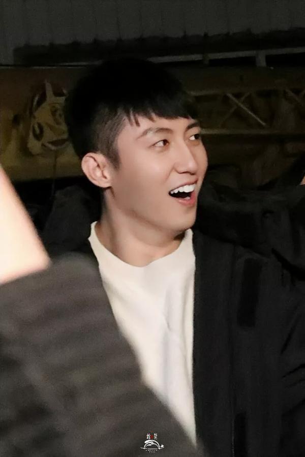 《爱情高级定制》(爱情高级定制电视剧完整版)