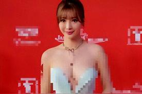 娱乐之无人能敌系统（娱乐界无人敢娶的明星）