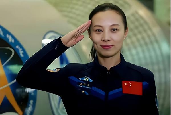 杨利伟上过几次太空(杨利伟去太空几次)