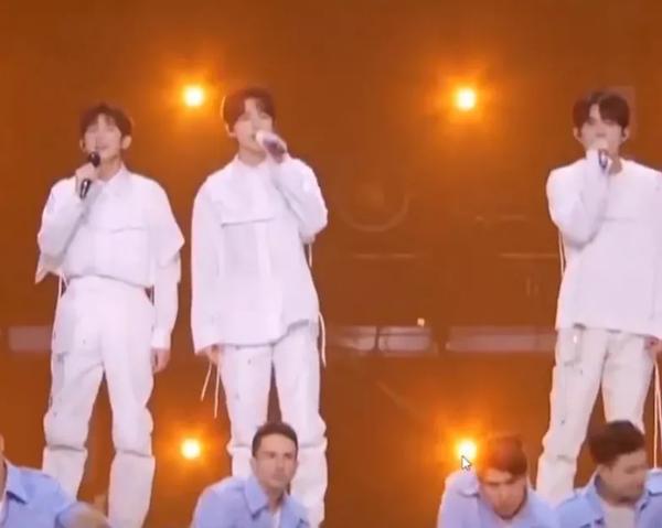 世界上最成功的演唱会视频（世界上最成功的演唱会视频播放）