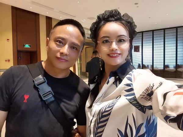 明星经纪人主要是干什么的_明星经纪人收入高吗