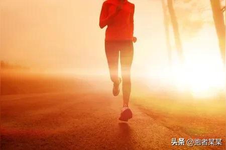 马拉松跑全程大约是多少千米？
