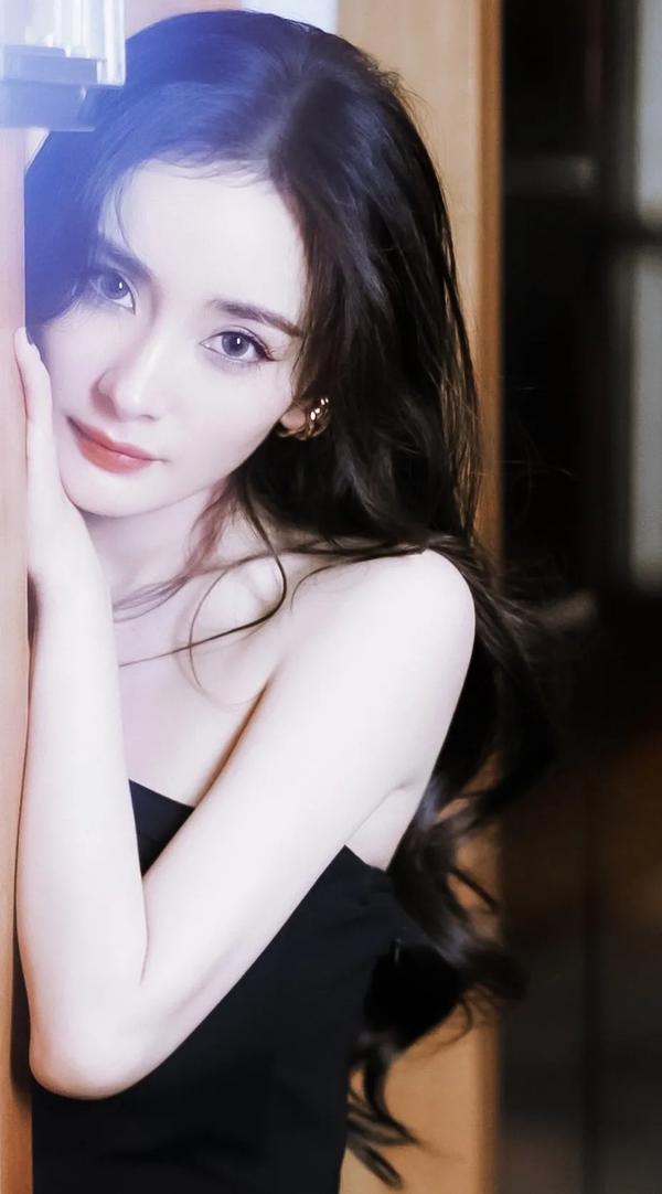 女生发型名称及图片（女生发型大全及名称图片）