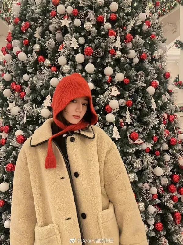 最近几年的女明星3个字的（所有三个字的女明星）