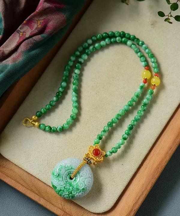 虔诚之心,下一句是什么(虔诚之心的意思是什么)