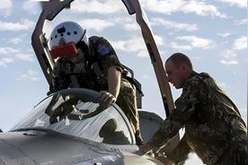 北约援乌F16，治标不治本，一对一单挑俄军，西方飞行员也没胜算