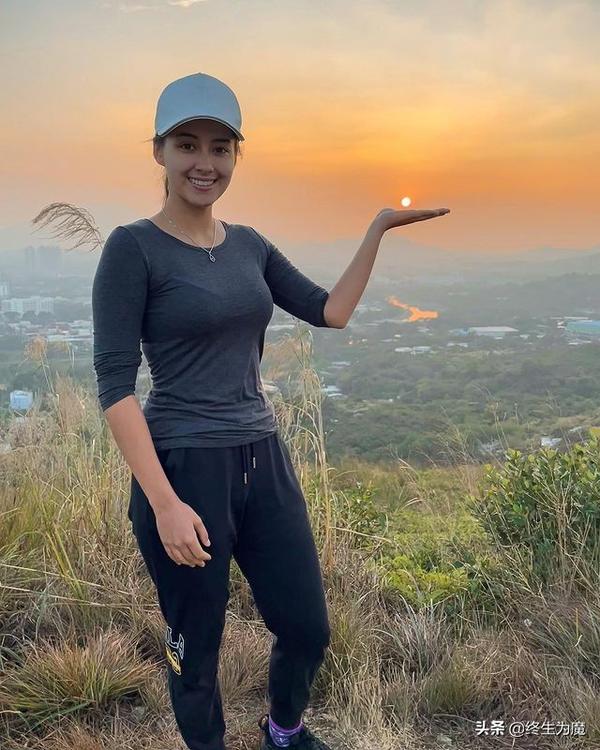 谢嘉怡家世(谢嘉怡 身高)