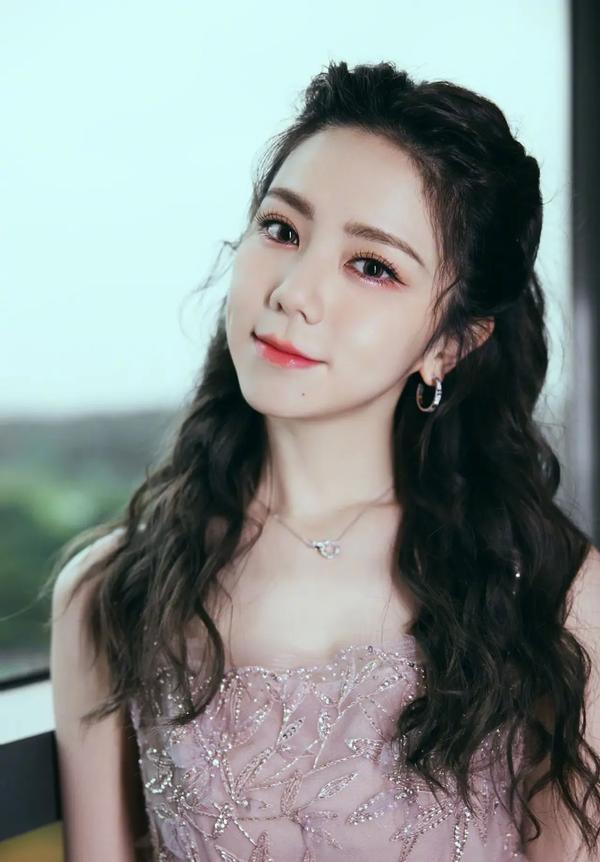 邓紫棋的微博(邓紫棋的微博超话)