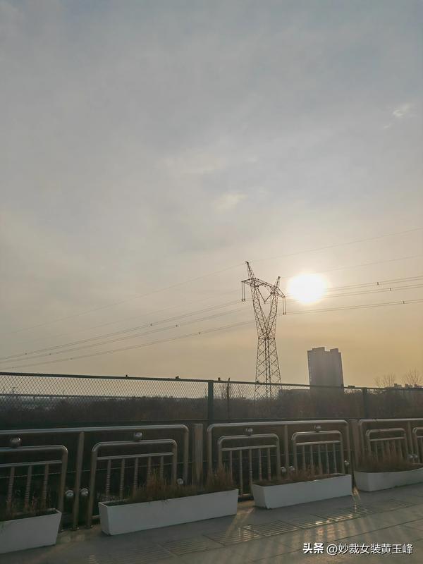 卖衣服怎么提高销售技巧（怎样销售衣服技巧）