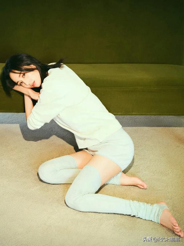 张钧甯穿着红衣服找岳云鹏(张钧甯穿着红衣服找岳云鹏第几期)