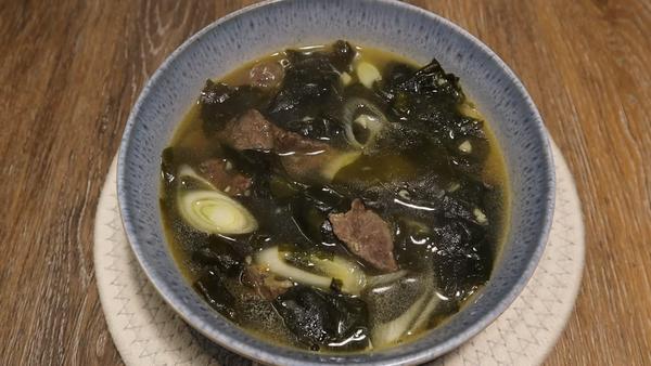 韩式海带汤怎么做窍门,喝海带汤有什么好处