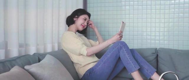日本名模藤井莉娜圖片