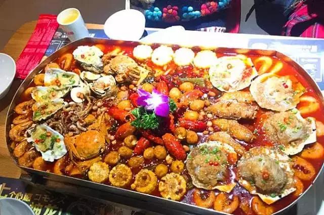 在重庆，吃完这68样美食我们就结婚吧！