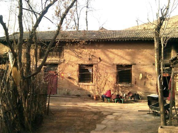 回乡建房持续火爆，这四种情况下竟然不能在农村盖房子