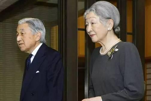 日本天皇和首相的区别，日本天皇如今权力多大？