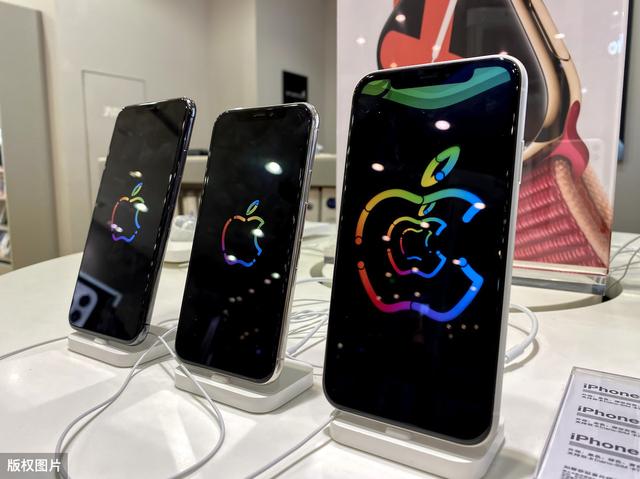 iPhone11到底卡不卡？使用半年之后，吐槽一下优缺点