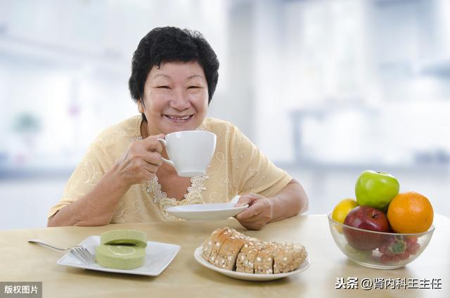 老年人饮食的7大禁忌，必须注意了，再这么吃下去，直接危及生命