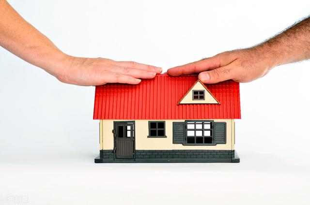 卖房人延迟过户，买房人的租金损失要赔吗？