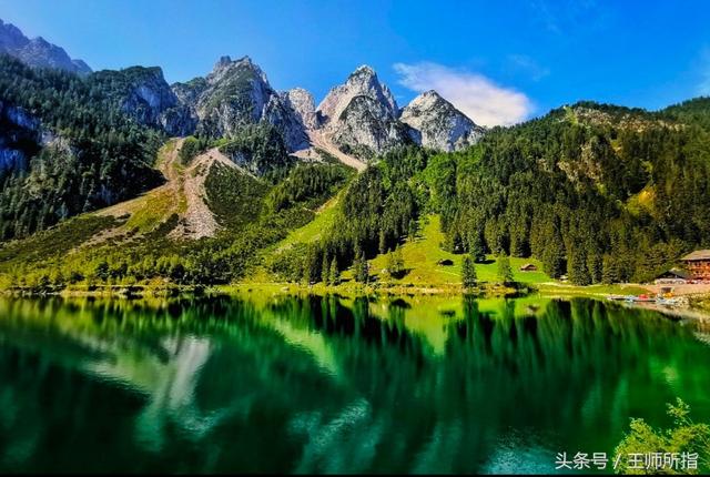 碧波荡漾是什么意思(碧波荡漾是形容什么)