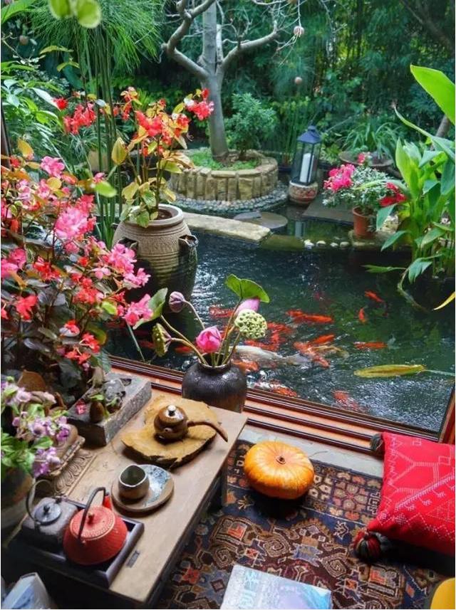 杨丽萍：价值3000万的别墅“月亮宫”，鲁豫曾前往探访直言：想住