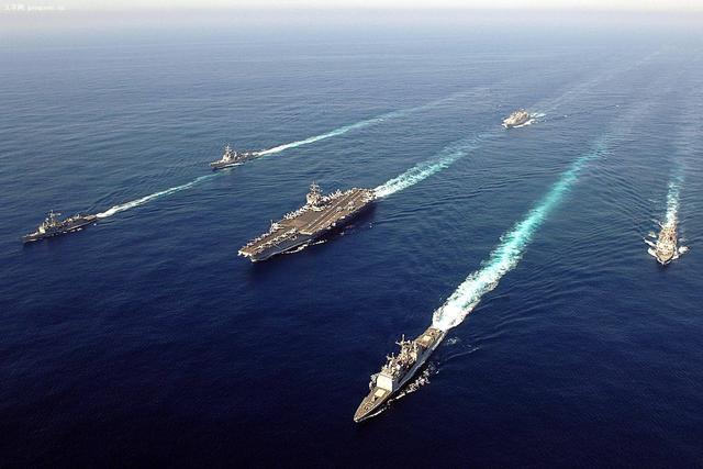 难忘的10年，美国每一年都要狠踹中国一脚，如今绝不会让历史重演