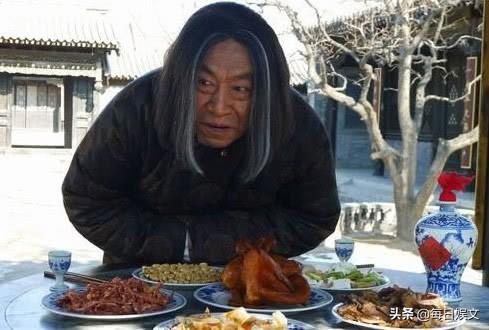 “老戏骨”王奎荣，年过半百娶小37岁娇妻，如今73岁“自食恶果”