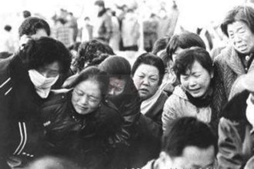 轰动两岸的“千岛湖惨案”始末，因谋财致24名台湾游客葬身火海