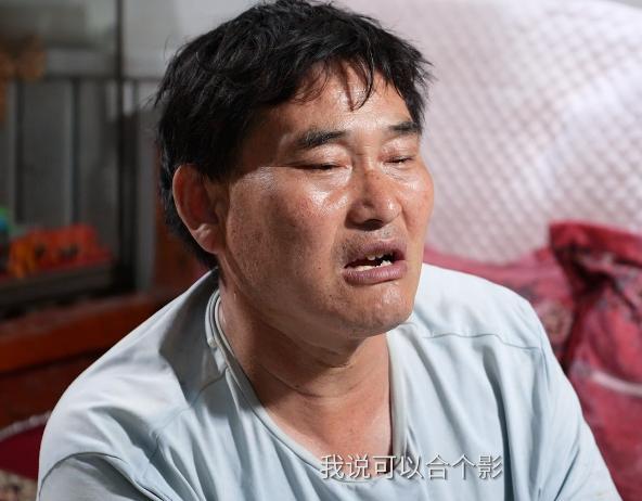 年赚■大衣哥回应年赚1500万 大衣哥亲自出面澄清网友说的都是谣言！