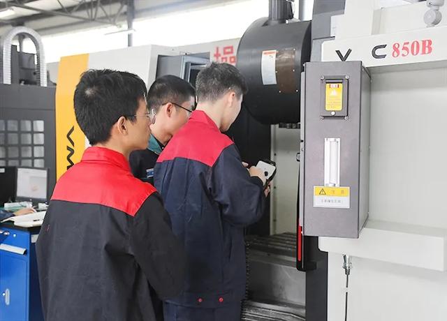 绵阳这所民办大学拥有众多国省市级荣誉，学费普遍低于同类院校