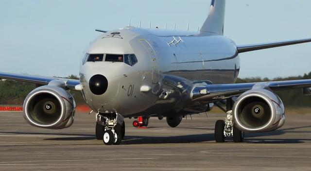 P-8A反潜机性能优越，并拥有较大载弹优势，海陆空均有涉及！