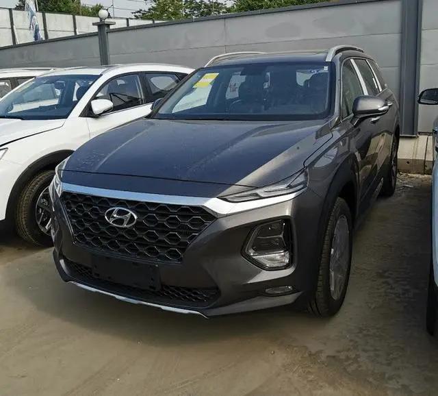 月销仅260台，现代胜达是真的卖不动了，若降价5万你接不接受？