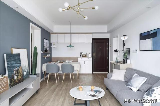 70㎡北欧风格两居室，主卧带步入式衣帽间，装修