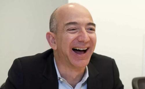 富可敌国！身价飙升290亿美元，亚马逊CEO或成世界首个万亿富翁