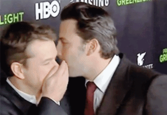 从穷小子一起熬到百亿巨星，官宣40年，连妻子都酸：你们俩过得了